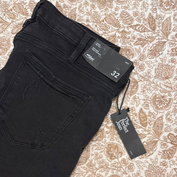 NWT Silver Jeans | Sz. 32 Women's Mid-Rise Black Skinny Jeans - Picture 3 of 12